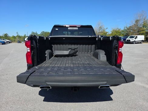 Used 2025 Chevrolet Silverado 1500 RST AWD/4WD image 31