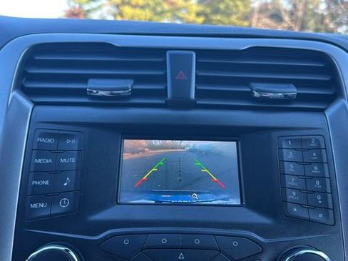 Used 2019 Ford Fusion S image 3