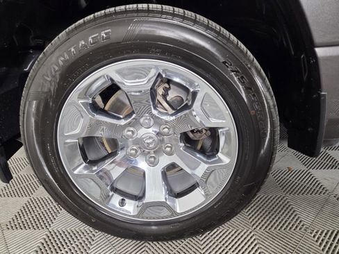 Certified 2023 RAM 1500 Big Horn AWD/4WD image 9