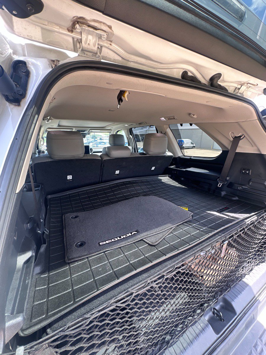 Used 2024 Toyota Sequoia Limited AWD/4WD image 25