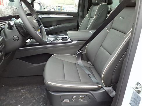 New 2026 Cadillac Escalade Sport image 5