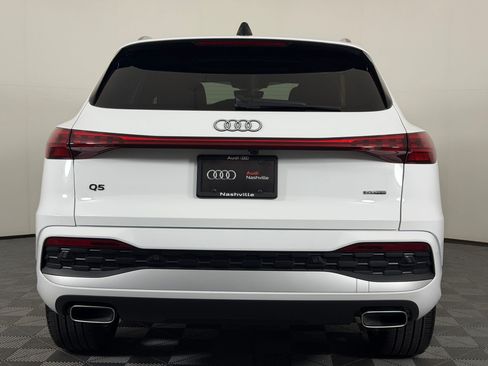 Used 2025 Audi Q5 Premium AWD/4WD image 10