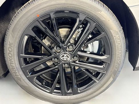 New 2026 Toyota Camry SE image 30