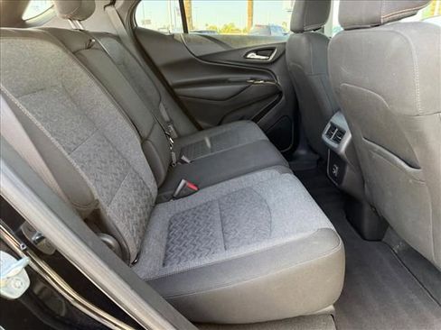 Used 2022 Chevrolet Equinox LT image 10