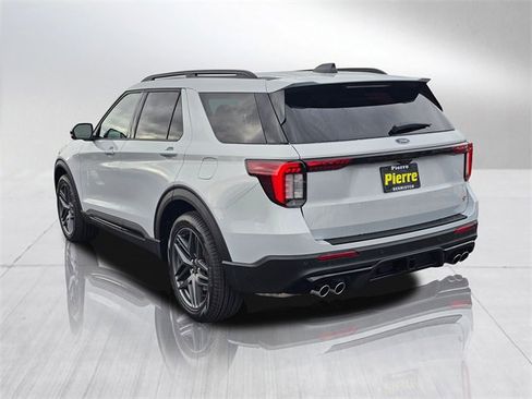 New 2026 Ford Explorer ST image 4
