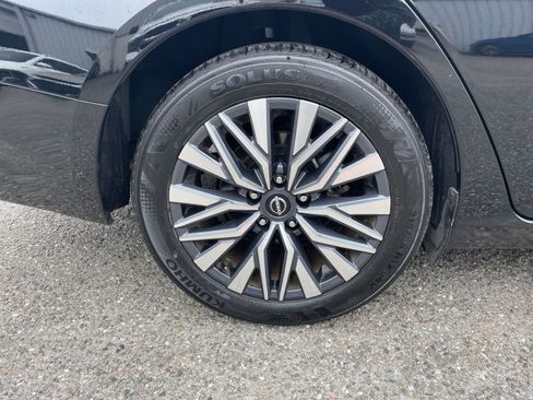 Used 2025 Nissan Altima 2.5 SV image 29