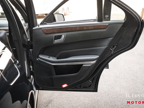 Used 2015 Mercedes-Benz E 350 4MATIC Sedan w/ Premium 1 Package image 32