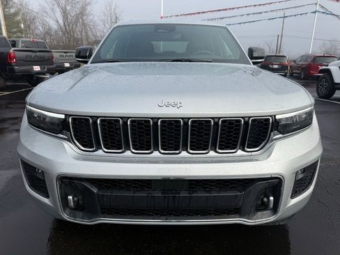 New 2025 Jeep Grand Cherokee Overland AWD/4WD image 8