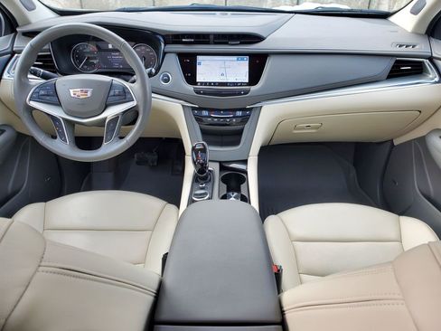 Certified 2023 Cadillac XT5 Premium Luxury w/ LPO, Floor Liner Package image 20