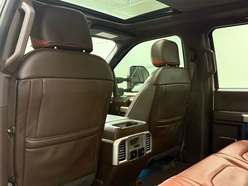 Used 2019 Ford F250 King Ranch w/ King Ranch Ultimate Package image 15