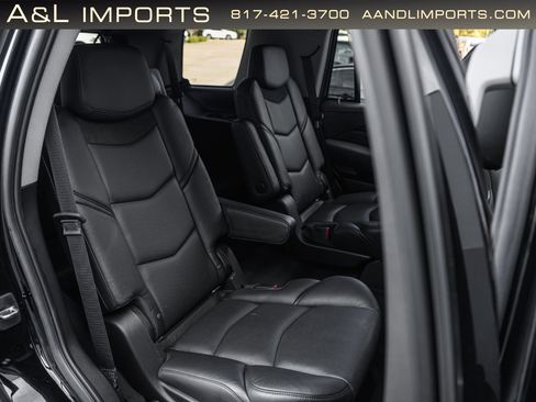 Used 2019 Cadillac Escalade Luxury image 59