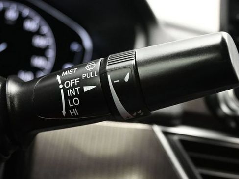 Used 2019 Honda Accord Sport image 23
