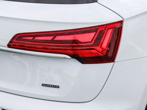 Used 2024 Audi Q5 2.0T Premium image 10