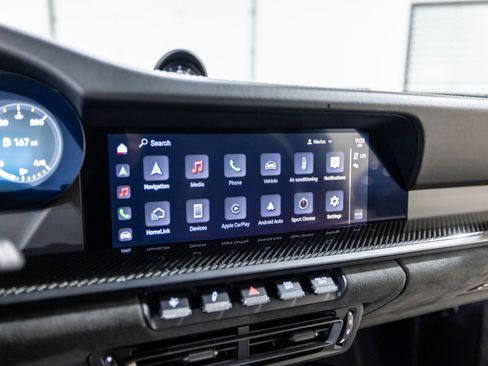 Used 2022 Porsche 911 GT3 image 42