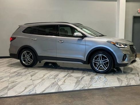 Used 2019 Hyundai Santa Fe XL image 5