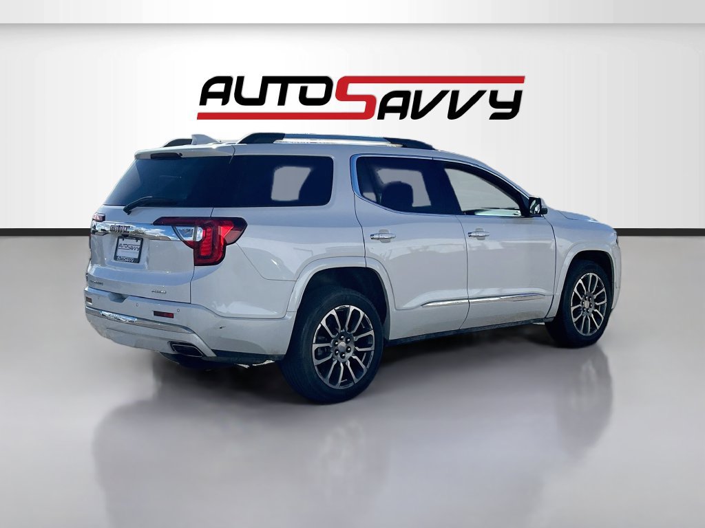 Used 2023 GMC Acadia Denali w/ Trailering Package AWD/4WD image 7