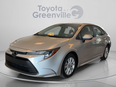 Certified 2025 Toyota Corolla LE w/ LE Premium Package FWD image 1