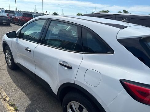 Used 2022 Ford Escape S AWD/4WD image 18