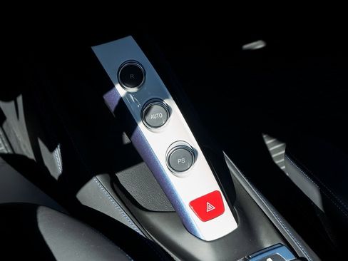 Used 2018 Ferrari 488 GTB image 61