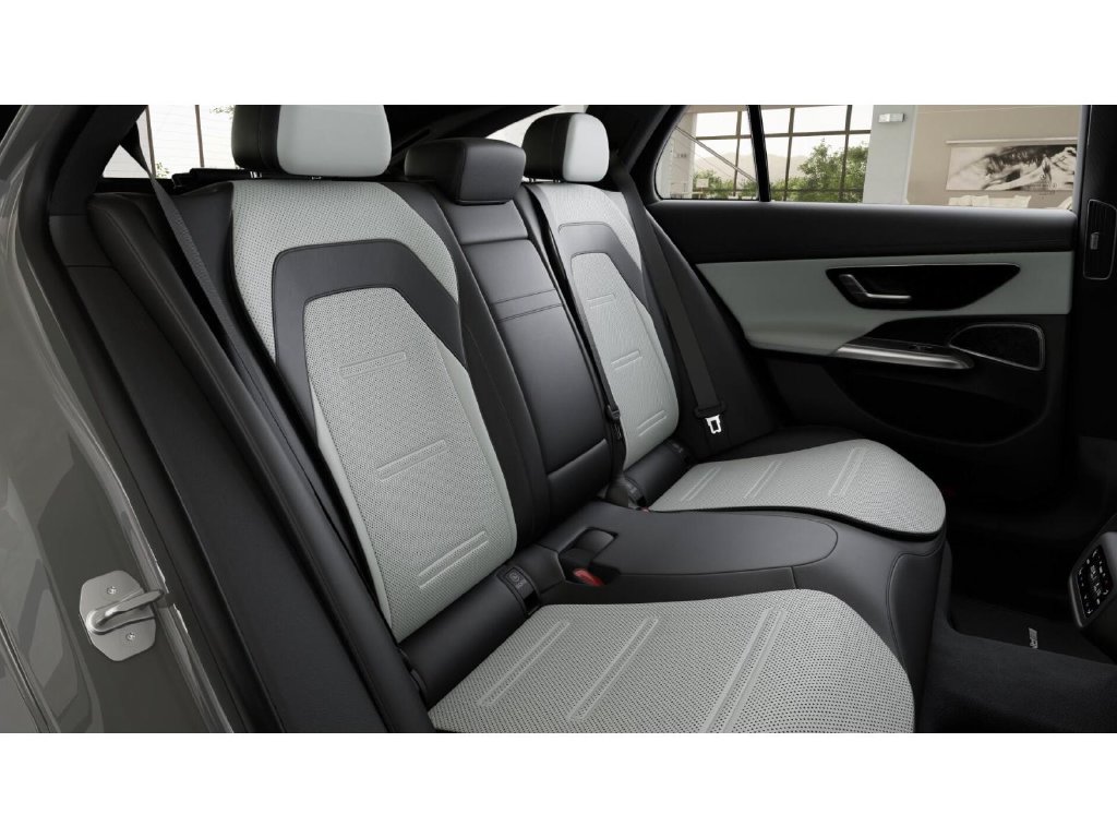 New 2027 Mercedes-Benz E 53 AMG e 4MATIC Wagon image 5