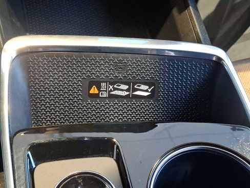 Certified 2025 Chevrolet Equinox ACTIV w/ Safety and Technology Package image 25