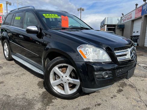 Used 2009 Mercedes-Benz GL 450 4MATIC image 1