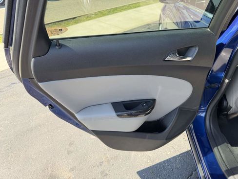 Used 2014 Buick Verano FWD image 14