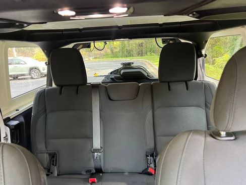 Used 2020 Jeep Wrangler Unlimited Sport image 41