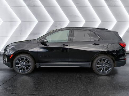 Used 2023 Chevrolet Equinox RS AWD/4WD image 3