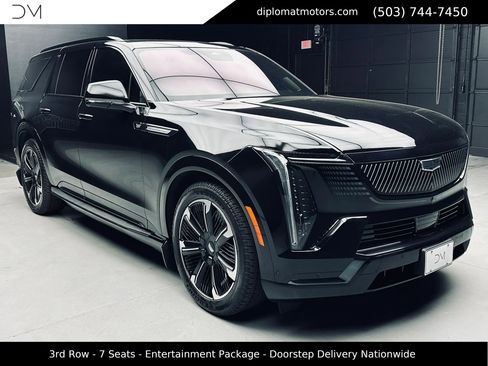 Used 2026 Cadillac Escalade IQL Sport 2 AWD/4WD image 9