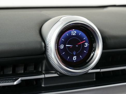 Used 2023 Maserati Grecale Modena image 18