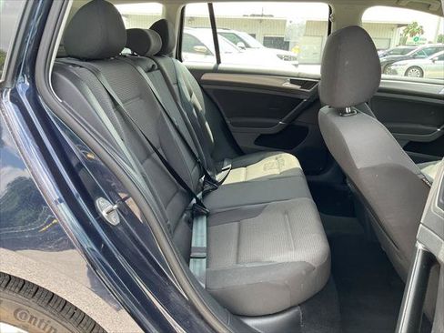 Used 2017 Volkswagen Golf S AWD/4WD image 14