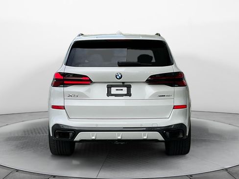 Used 2024 BMW X5 xDrive40i w/ M Sport Package AWD/4WD image 6