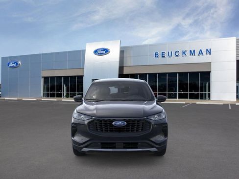 Used 2025 Ford Escape Active w/ Cold Weather Package image 2