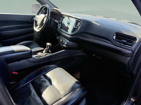 Used 2024 Dodge Durango GT image 27