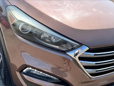 Used 2016 Hyundai Tucson Limited w/ Option Group 03 FWD image 28