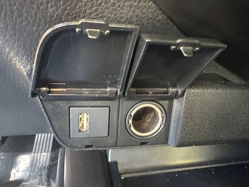 Used 2024 Toyota Camry SE w/ Cold Weather Package image 36