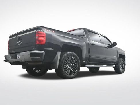 Used 2018 Chevrolet Silverado 1500 LT w/ All Star Edition AWD/4WD image 35