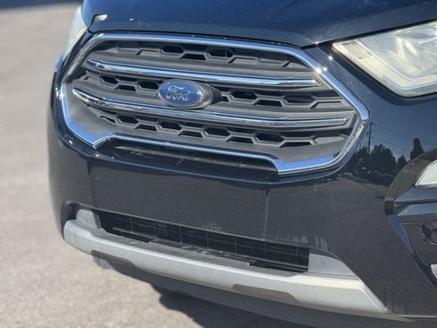 Used 2020 Ford EcoSport Titanium image 5