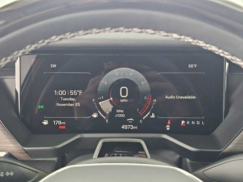 Used 2025 GMC Acadia Denali w/ Super Cruise Package image 25