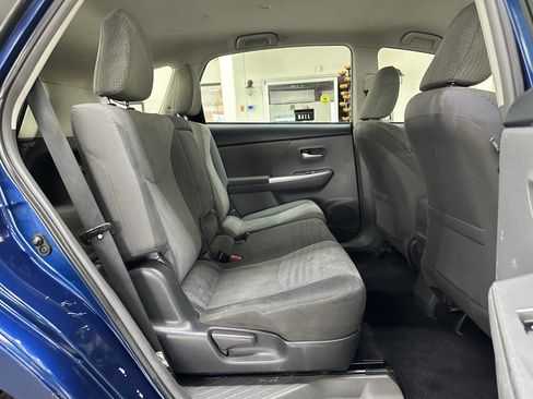 Used 2012 Toyota Prius V image 15