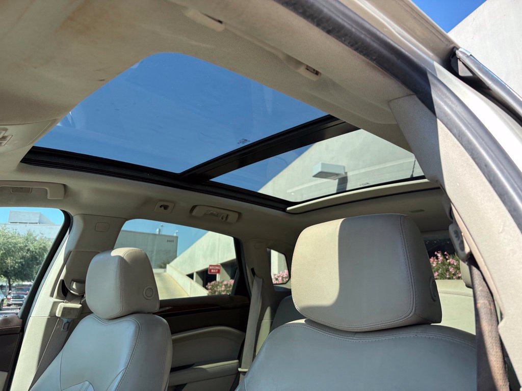 Used 2014 Cadillac SRX Luxury AWD/4WD image 9