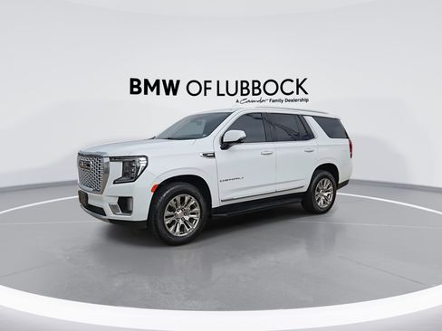 Used 2021 GMC Yukon Denali w/ Advanced Technology Package AWD/4WD image 4