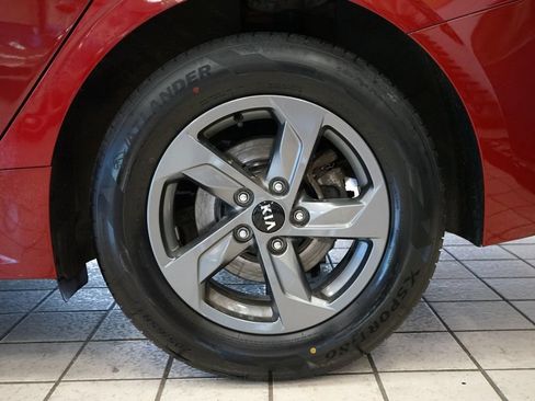 Used 2021 Kia K5 LX FWD image 48
