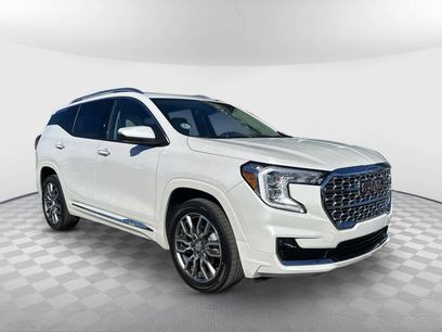 Used 2022 GMC Terrain Denali w/ Denali Premium Package