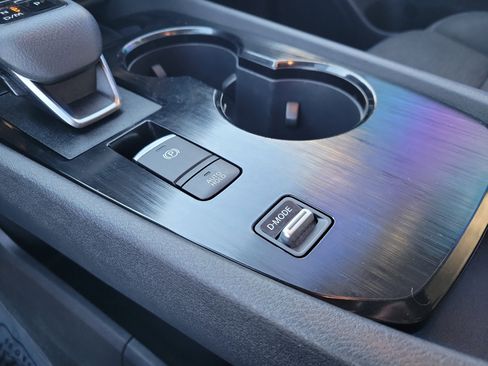 Certified 2021 Nissan Rogue SV image 35