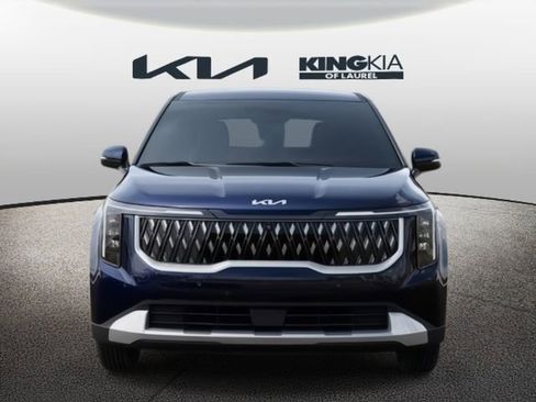 New 2026 Kia Carnival LXS FWD image 2