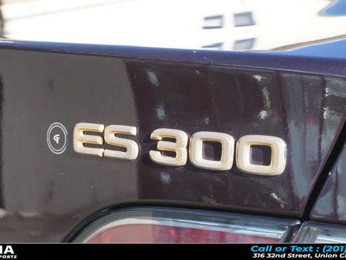 Used 2003 Lexus ES 330 4dr Sdn image 29
