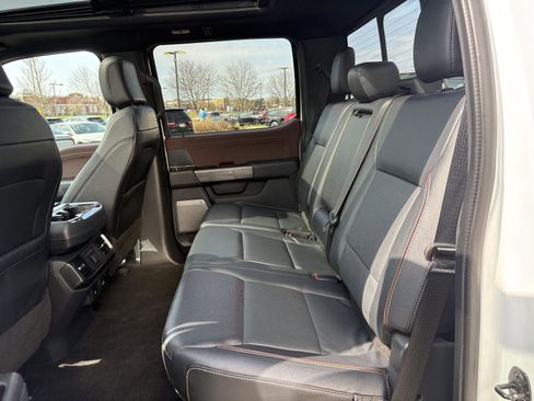 Used 2022 Ford F150 Lariat w/ Equipment Group 502A High image 20