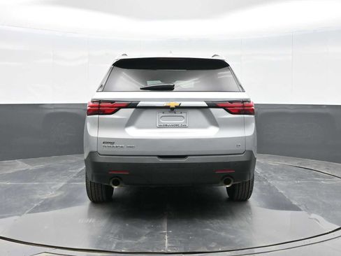 Used 2022 Chevrolet Traverse LT image 6
